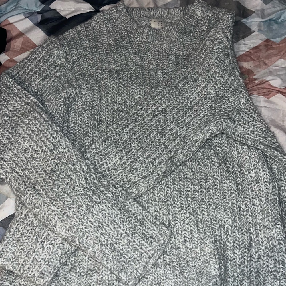 Grey sweater